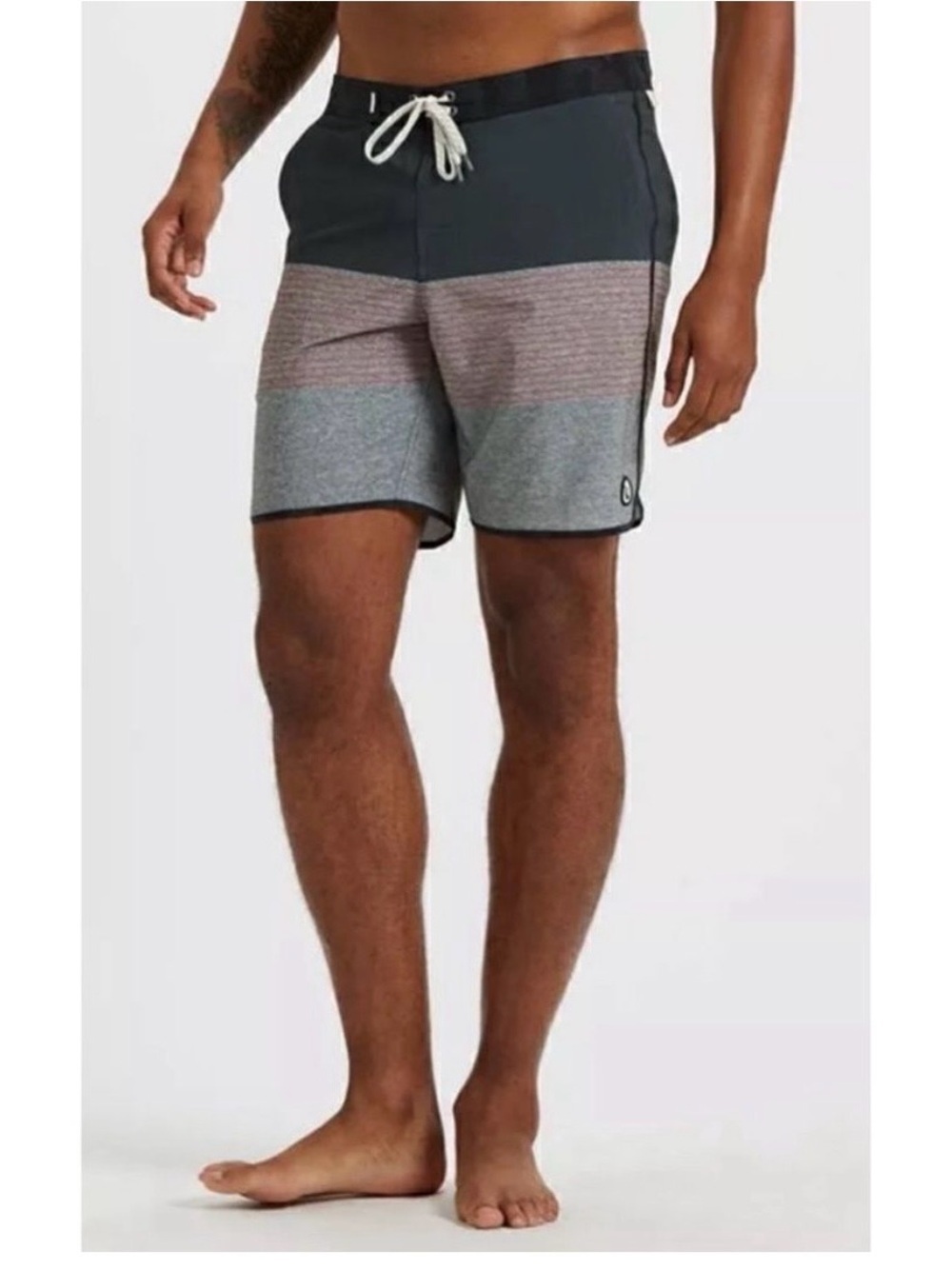 Vuori Cruise V314 Board Shorts Performance 4 Way Stretch Red and Gray Striped - Picture 1 of 5